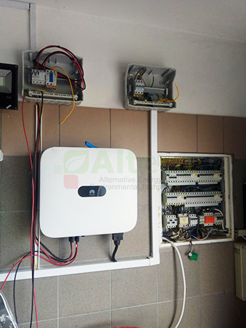 Установка інвертора та електромонтаж Установка инвертора и электромонтаж